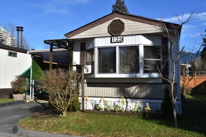 Photo 20 at 125 Hiawatha Drive, Park Royal, West Vancouver