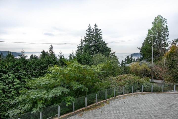 Photo 26 at 6220 Summit Avenue, Gleneagles, West Vancouver