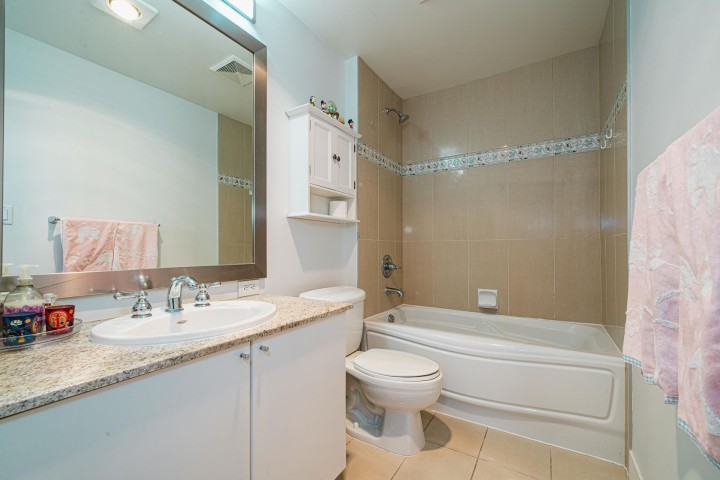 Photo 27 at 2802 - 1211 Melville Street, Coal Harbour, Vancouver West