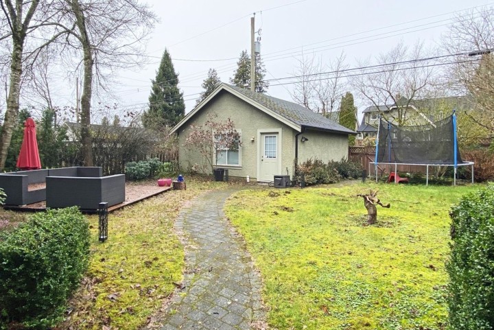 Photo 31 at 4015 W 13th Avenue, Point Grey, Vancouver West