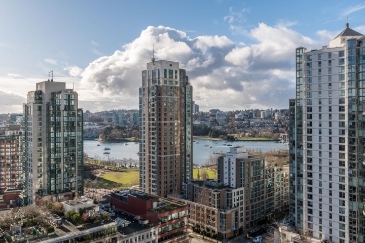 Photo 9 at 1802 - 1238 Richards Street, Yaletown, Vancouver West