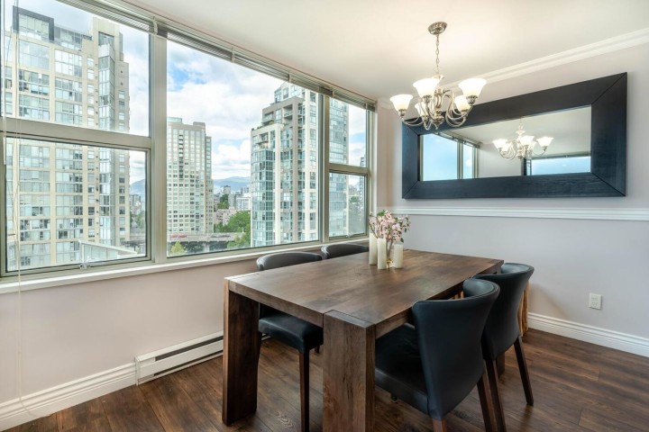 Photo 8 at 1510 - 1500 Hornby Street, Yaletown, Vancouver West
