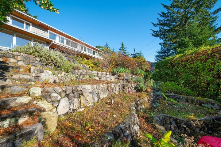 Photo 32 at 6226 Summit Avenue, Gleneagles, West Vancouver