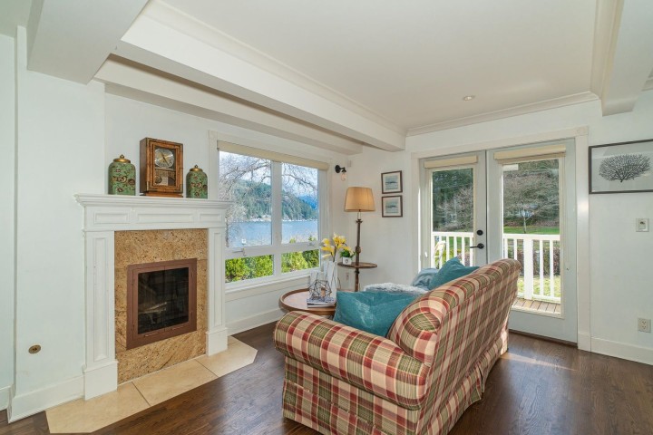 Photo 6 at 2035 Rockcliff Road, Deep Cove, North Vancouver
