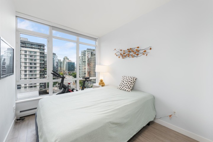 Photo 14 at 802 - 1775 Quebec Street, Mount Pleasant VE, Vancouver East