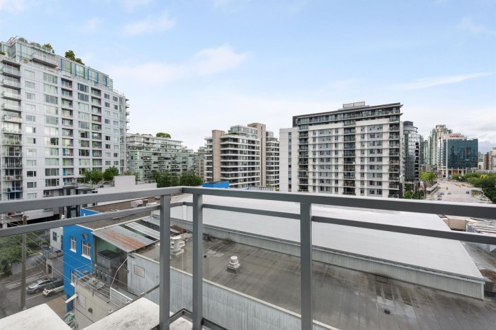 Photo 18 at 802 - 1775 Quebec Street, Mount Pleasant VE, Vancouver East