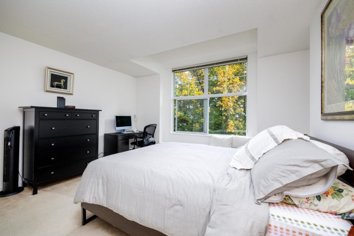 Photo 11 at 3 - 3580 Rainier Place, Champlain Heights, Vancouver East