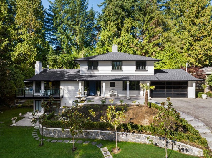 Photo 2 at 131 Stevens Drive, British Properties, West Vancouver
