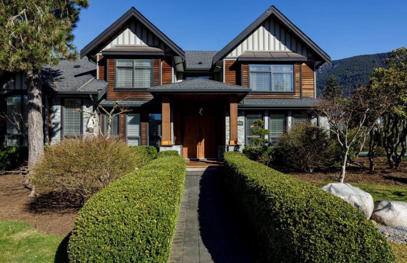 1050 Marigold Avenue, Canyon Heights NV, North Vancouver 