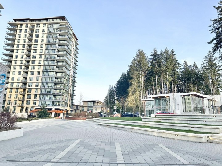 Photo 13 at 1008 - 5410 Shortcut Road Road, University VW, Vancouver West