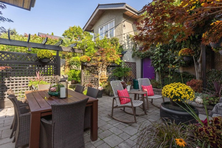 Photo 18 at 1251 Marine Drive, Ambleside, West Vancouver