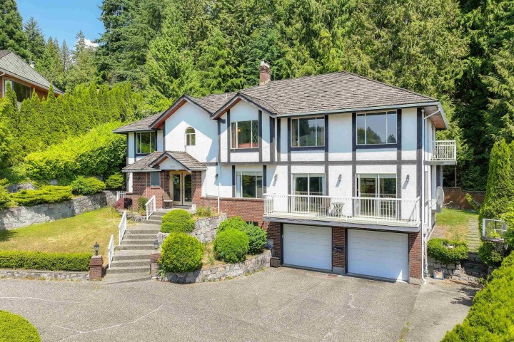 Photo 34 at 2362 Westhill Drive, Westhill, West Vancouver