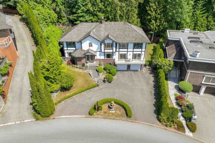 Photo 35 at 2362 Westhill Drive, Westhill, West Vancouver