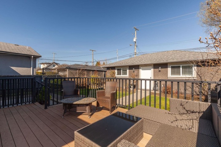 Photo 36 at 585 W 60th Avenue, Marpole, Vancouver West