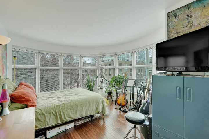 Photo 13 at 1489 Hornby Street, Yaletown, Vancouver West