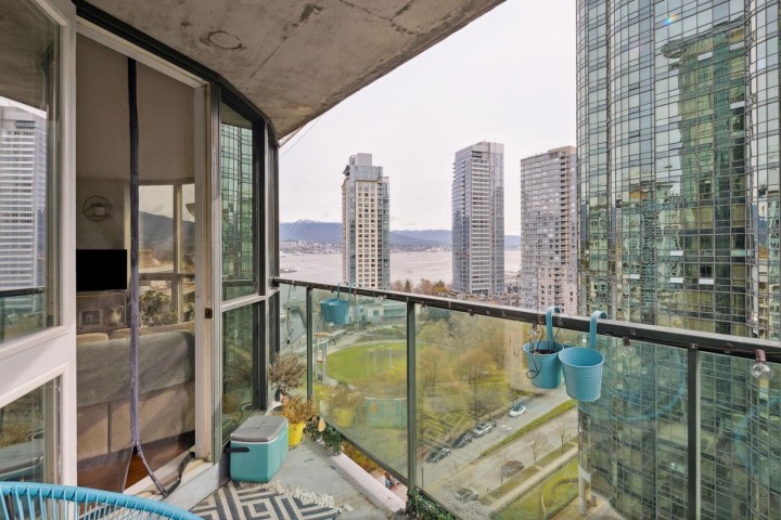 Photo 19 at 1306 - 588 Broughton Street, Coal Harbour, Vancouver West