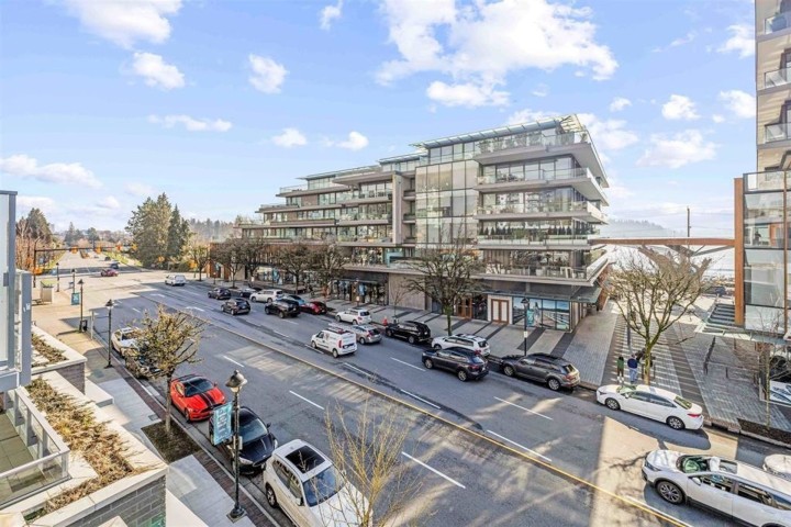 Photo 24 at 206 - 1331 Marine Drive, Ambleside, West Vancouver