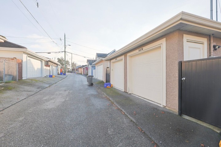 Photo 25 at 5474 Dundee Street, Collingwood VE, Vancouver East