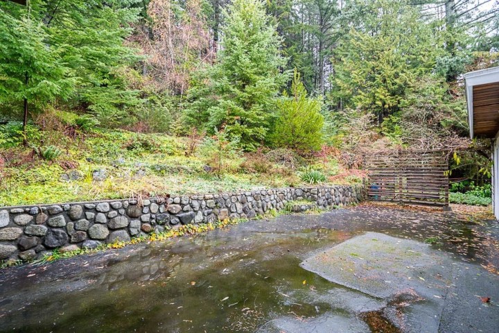 Photo 26 at 76 Bonnymuir Drive, Glenmore, West Vancouver