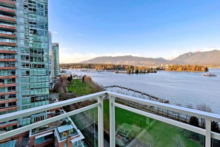 Photo 35 at 1001 - 1139 W Cordova Street, Coal Harbour, Vancouver West