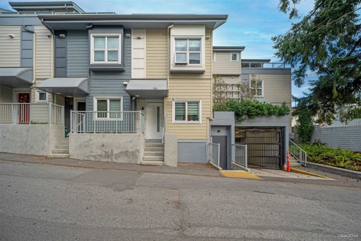 Photo 3 at 7893 French Street, Marpole, Vancouver West