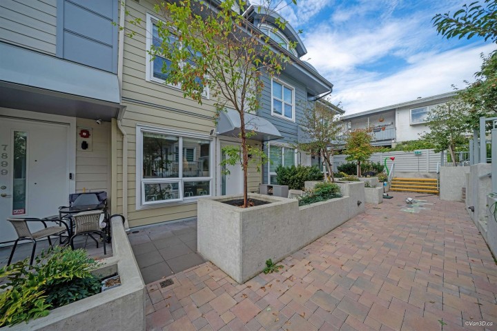 Photo 4 at 7893 French Street, Marpole, Vancouver West
