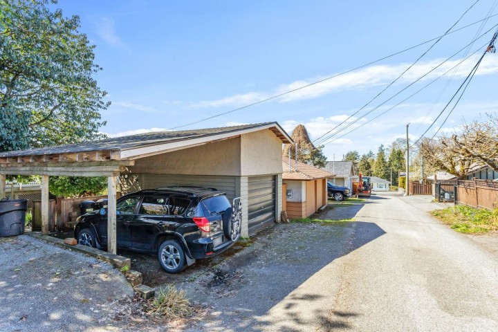 Photo 39 at 448 W 14th Street, Central Lonsdale, North Vancouver