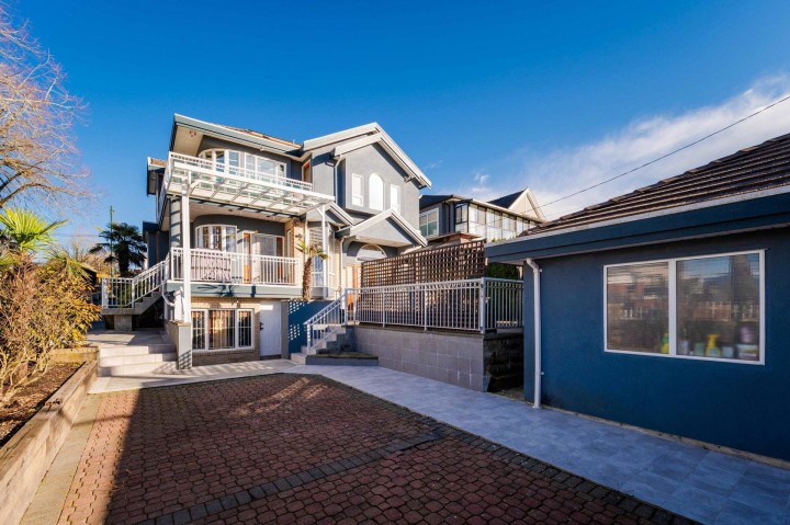 Photo 33 at 4105 Slocan Street, Renfrew Heights, Vancouver East