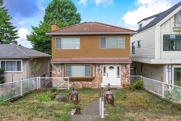 Photo 1 at 5543 Fleming Street, Knight, Vancouver East