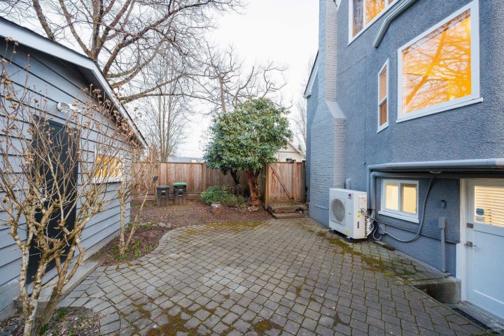 Photo 20 at 207 W 19th Avenue, Cambie, Vancouver West