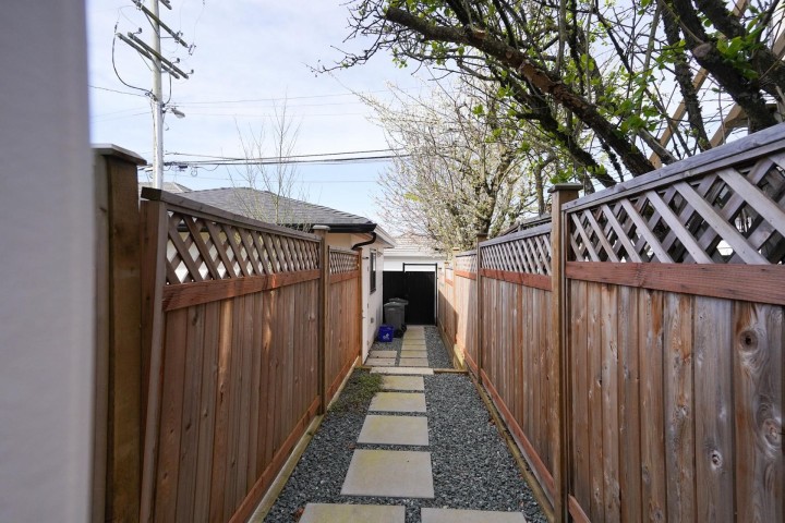 Photo 24 at 7855 Ontario Street, Marpole, Vancouver West
