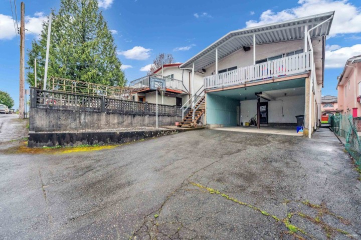 Photo 30 at 4786 Earles Street, Collingwood VE, Vancouver East