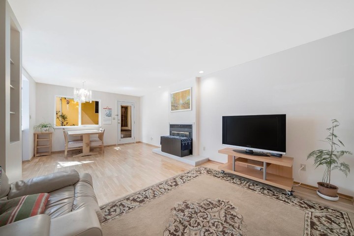 Photo 14 at 3309 W 30th Avenue, Dunbar, Vancouver West