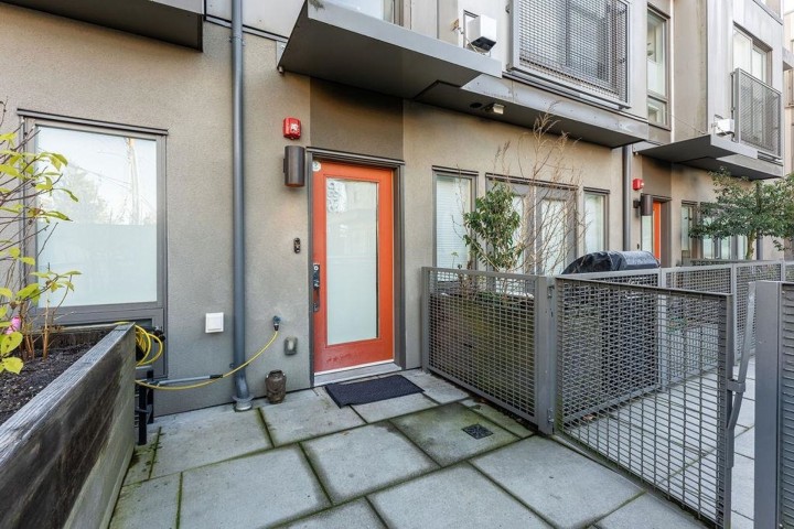Photo 33 at 3189 St. George Street, Mount Pleasant VE, Vancouver East