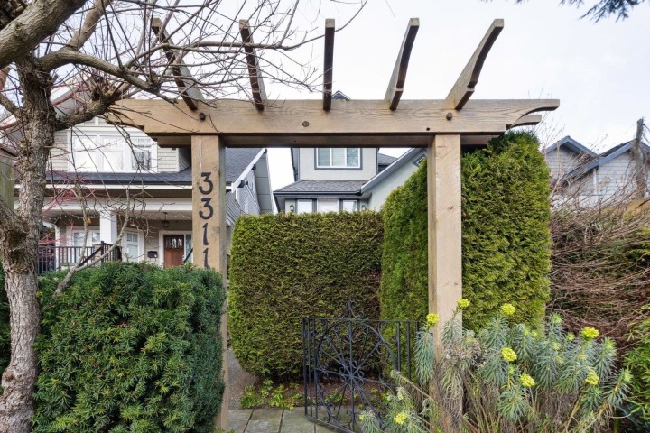 Photo 3 at 3311 W 2nd Avenue, Kitsilano, Vancouver West