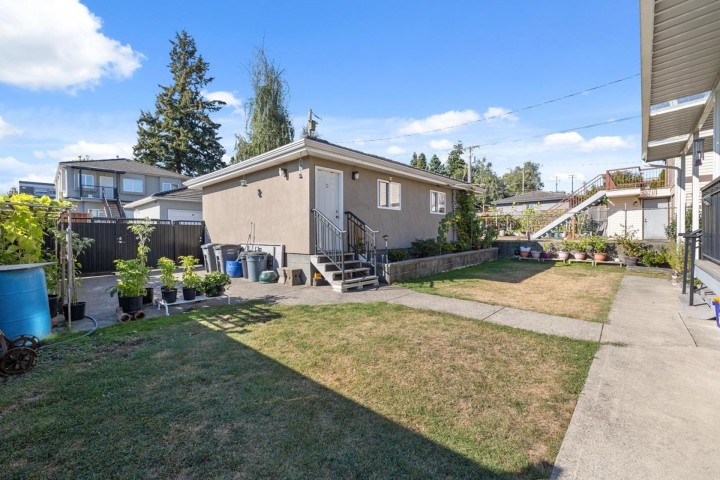Photo 32 at 488 E 22nd Avenue, Fraser VE, Vancouver East