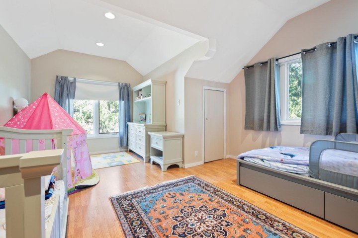 Photo 9 at 1047 Clements Avenue, Canyon Heights NV, North Vancouver