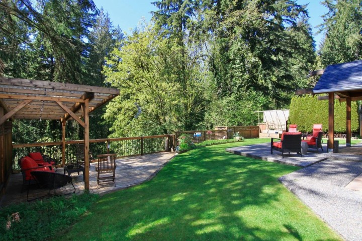 Photo 29 at 1131 Mountain Highway, Westlynn, North Vancouver