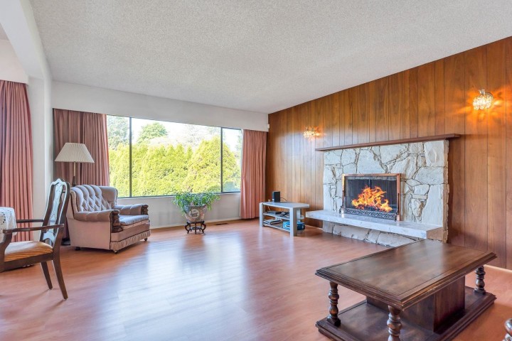 Photo 11 at 7760 Kinross Street, Champlain Heights, Vancouver East