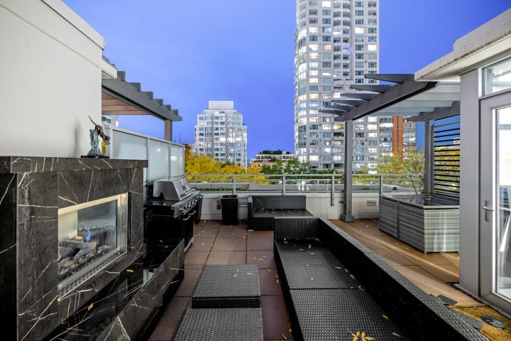 Photo 35 at 205 1455 Howe Street, Yaletown, Vancouver West